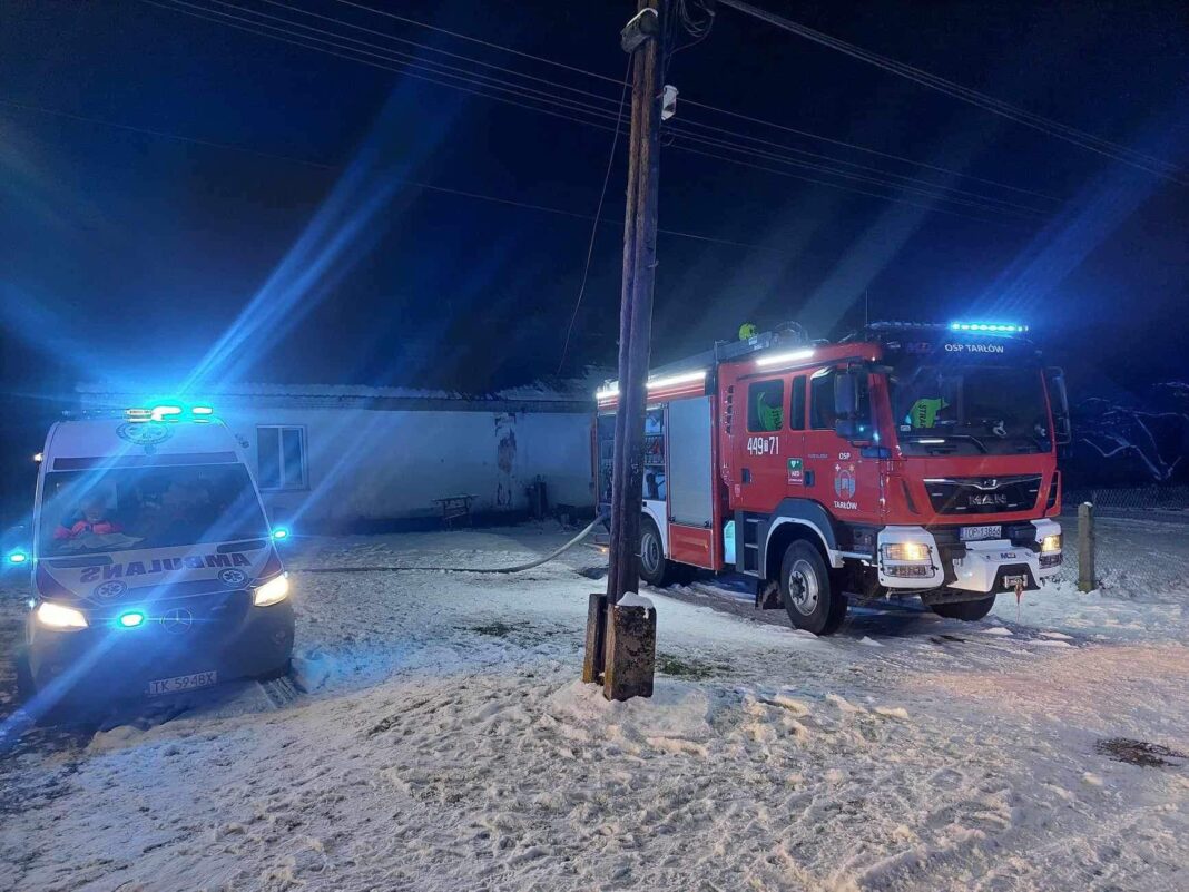 TARŁÓW: 61-latek zginął w pożarze własnego domu