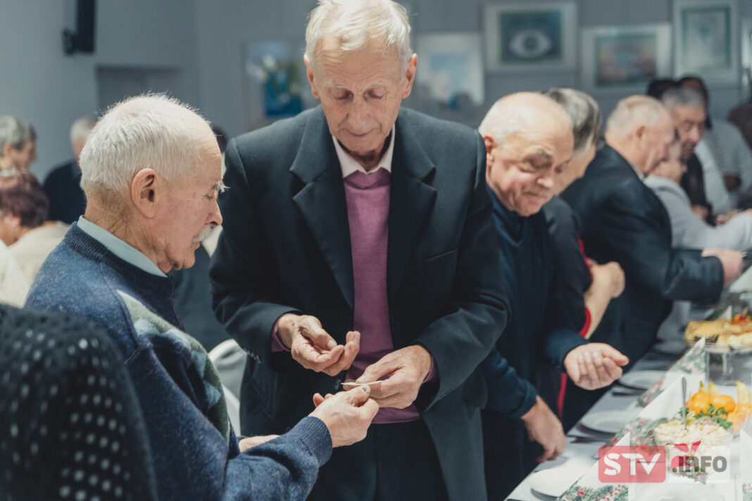 Piękne spotkanie opłatkowe w Obrazowie. Uczta dla ducha i ciała
