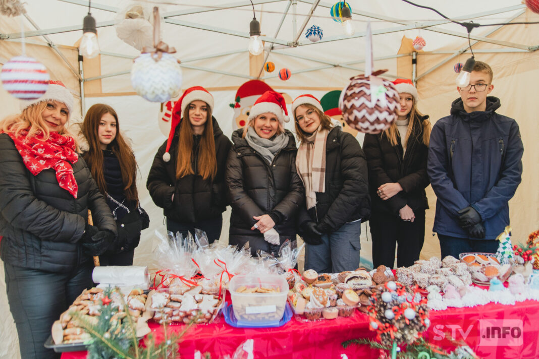 Kiermasz i otwarcie lodowiska w Opatowie. Niedziela pełna atrakcji na Placu Promenada