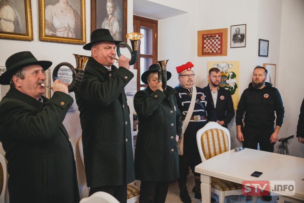 Maszerowali z Wiązownicy do Rytwian. Oddali hołd powstańcom styczniowym