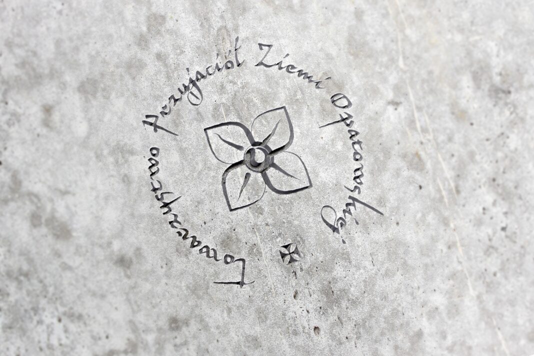 W Opatowie pokażą jak tworzyć archiwa społeczne. Warsztaty w Domu Muzealnym