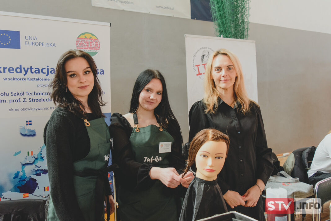 Świętokrzyska Giełda Szkół Ponadpodstawowych w Sandomierzu. Bogata oferta szkół i pracodawców