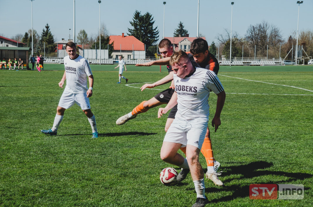OKS Opatów zremisował z KSZO II. Wyrównany mecz przy Kolejowej