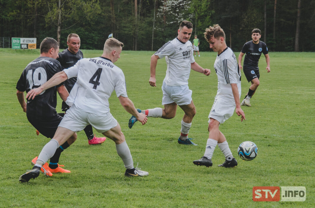 Koprzywianka za mocna dla Opatowa. Pewne zwycięstwo gospodarzy