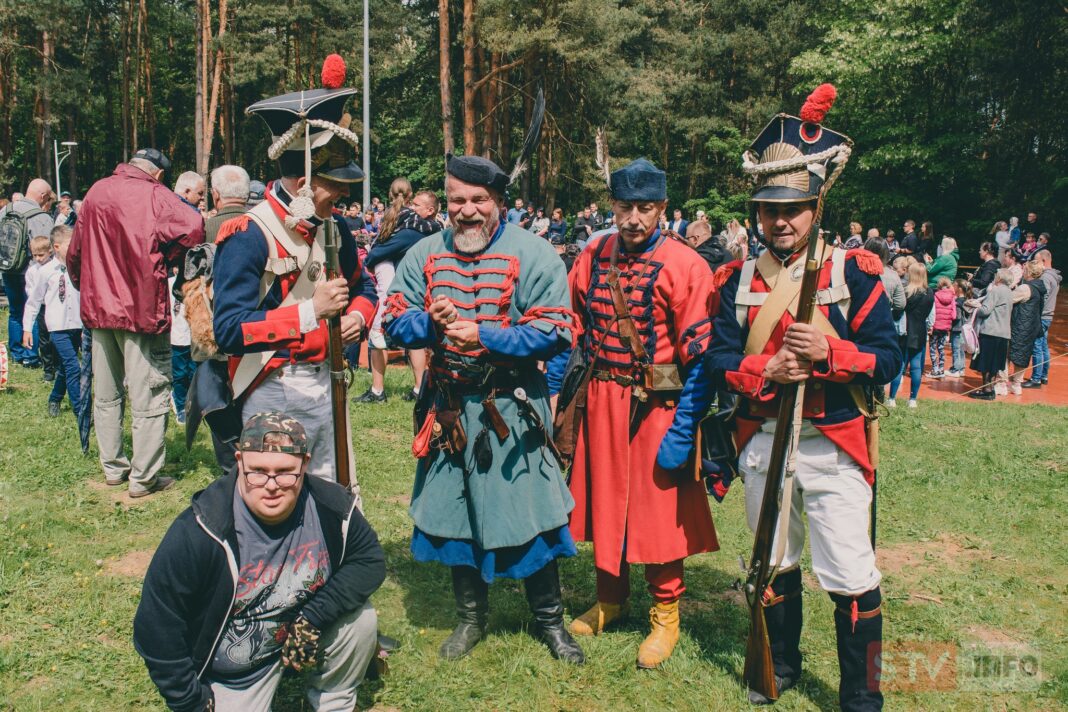 Efektowna inscenizacja w Połańcu. W rocznicę Uniwersału