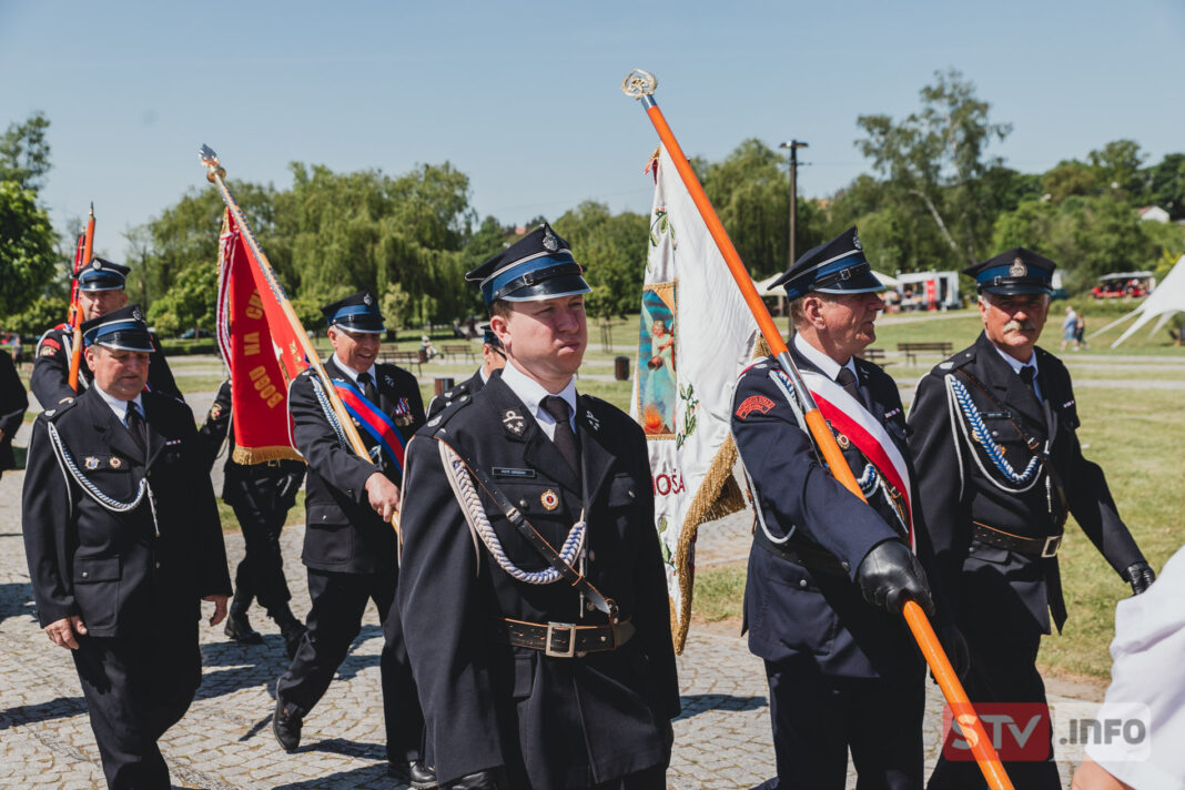 Strażacy świętowali w Sandomierzu. Modlitwa, życzenia i występy artystyczne