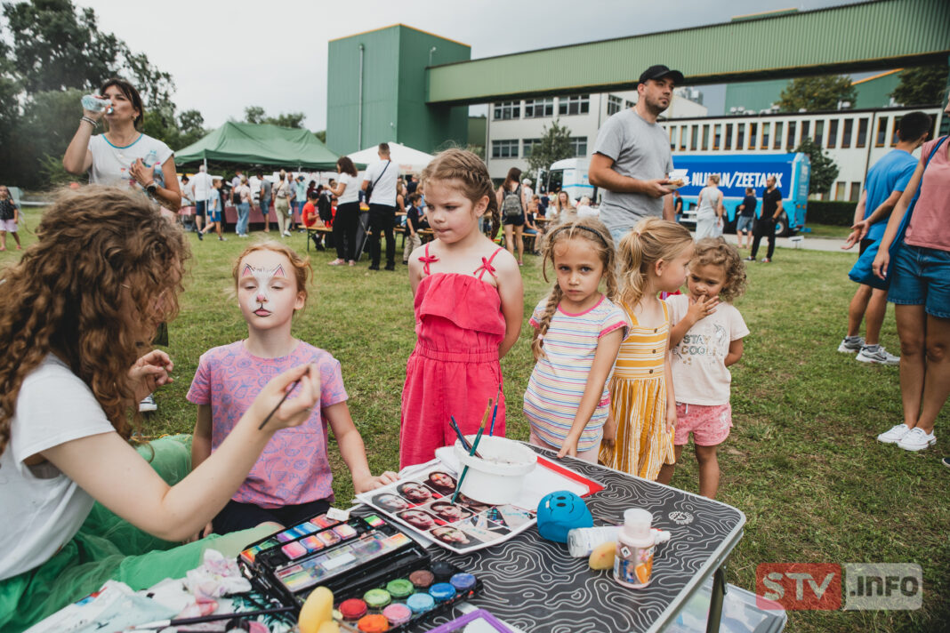Dzień otwarty w Pilkington Polska. Świetna zabawa dla rodzin i zwiedzanie zakładu produkcji szkła
