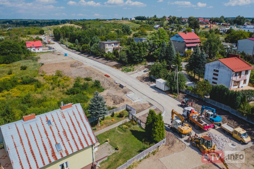 Krakowska już gotowa, Słoneczna w budowie. Staszów inwestuje w drogi