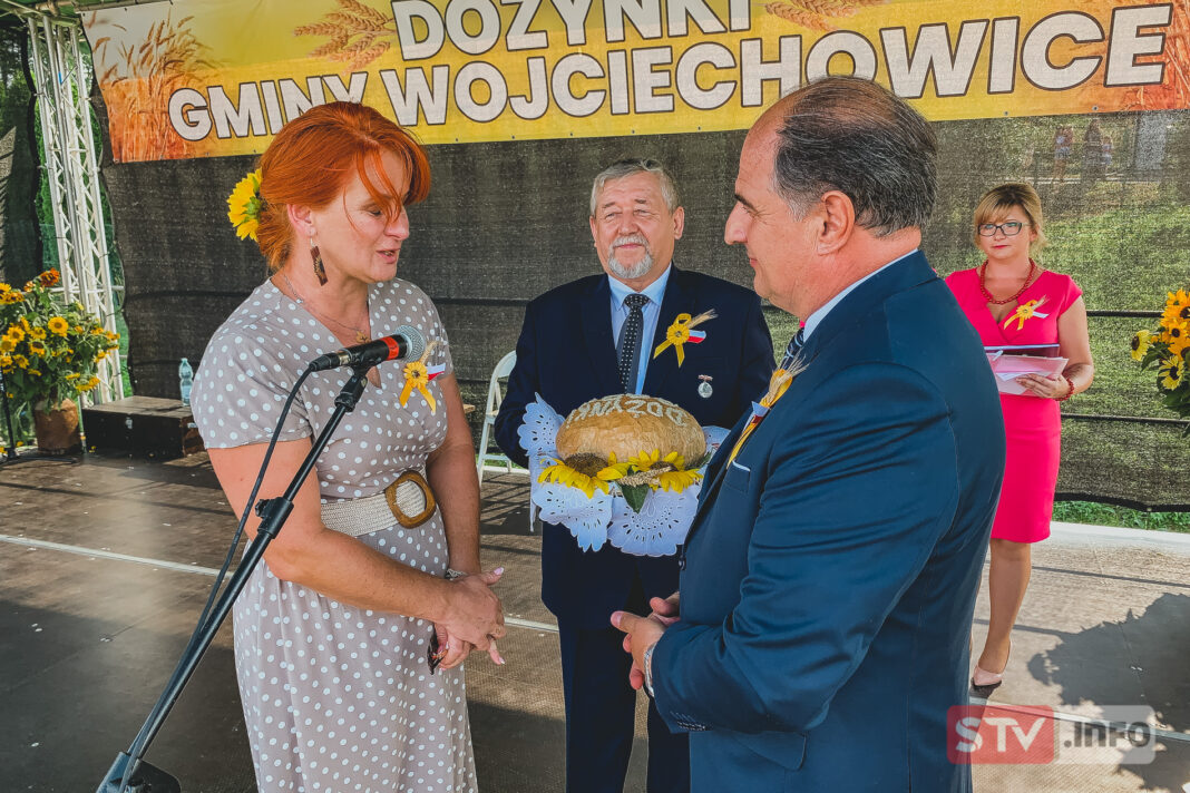 Piękne dożynki w Wojciechowicach. Rolnicy podziękowali za plony