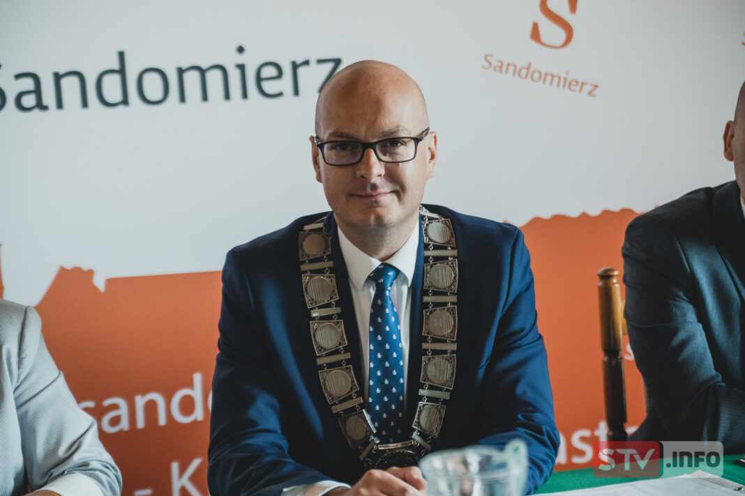 Burmistrz Sandomierza jednak bez zastępcy. To pierwszy taki przypadek od 1990 roku