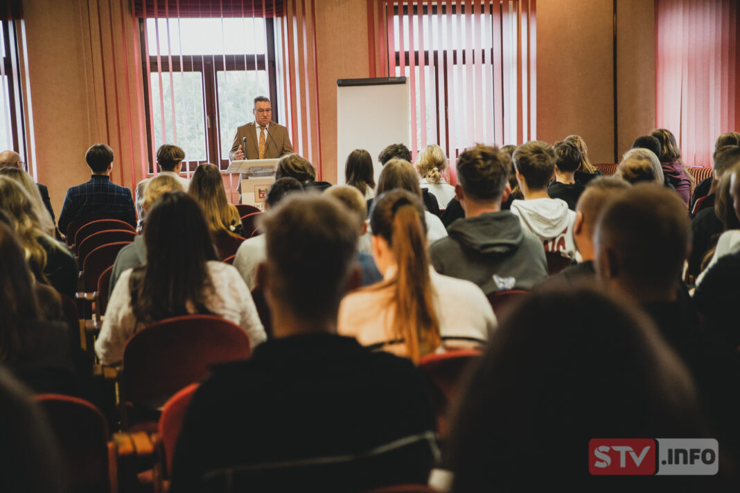 Młodzieżowa Rada Miasta Sandomierza szkoli następne pokolenia
