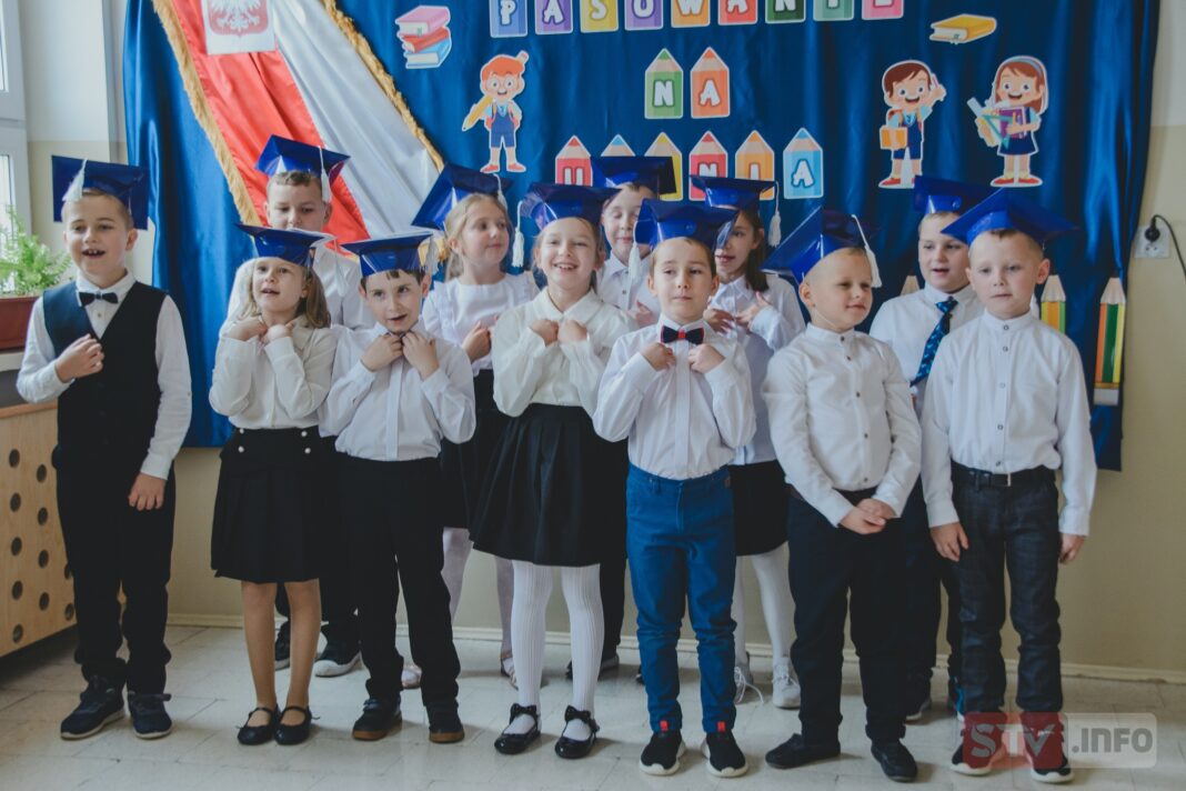 Pierwszaki z PSP w Bidzinach ślubowały. To była piękna ceremonia