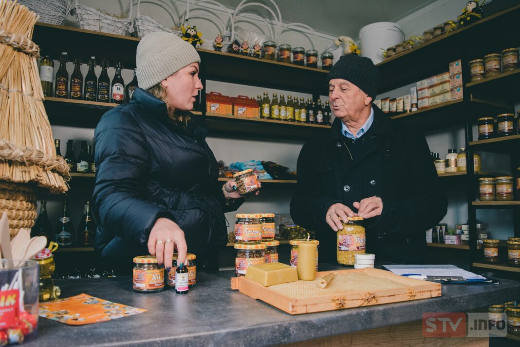 agroSFERA: Pszczoły to nie tylko miód. Jakie produkty otrzymujemy z pasieki?