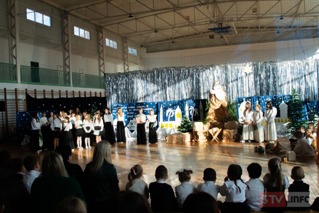 Jasełka w PSP Bidziny zachwyciły. Oklaskom nie było końca