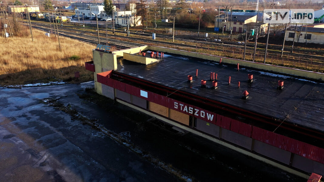 Centrum przesiadkowe powstanie w Staszowie. Stary dworzec zyska nowe życie