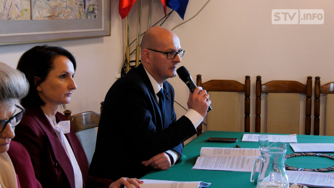 Sandomierz zamiast emisji obligacji zaciągnie pożyczki. Zmiana ekonomicznie korzystna