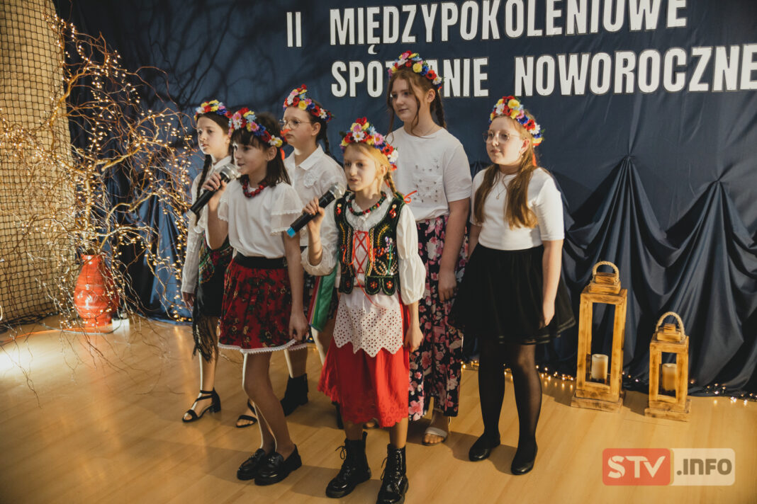 Wystrzałowe spotkanie w Suchowoli. Koło gospodyń i szkoła integrowały społeczność