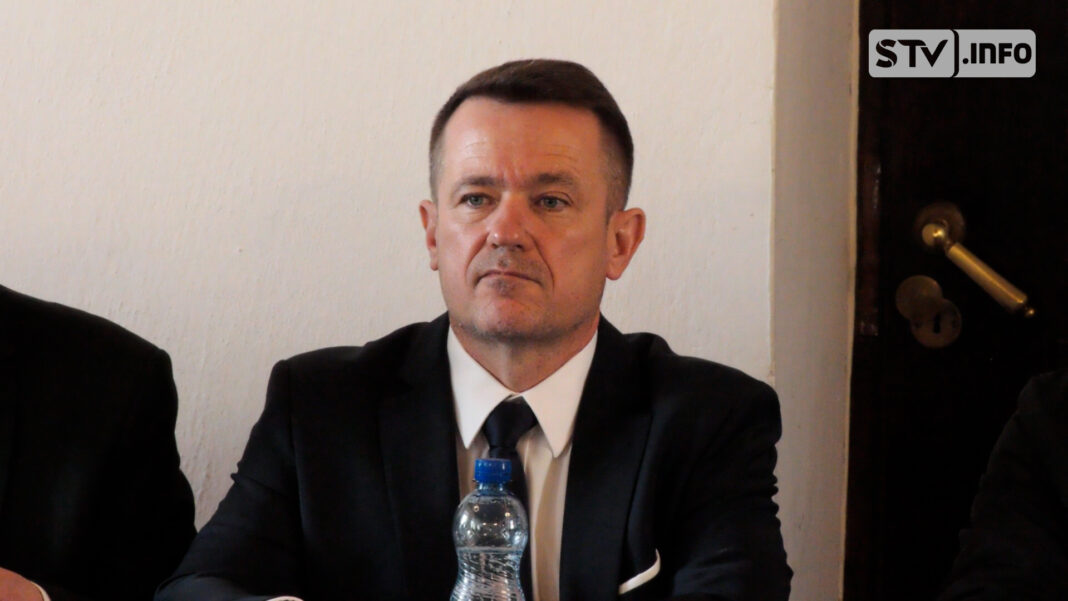 Rada musi pierwsza zdecydować o ewentualnym wygaszeniu mandatu Pawła Żerebca. Głosowanie 14 maja