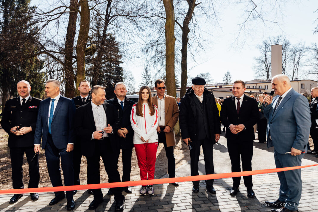 Uroczyste oddanie sali sportowej w Sichowie Dużym. Lekcje i treningi w komfortowych warunkach