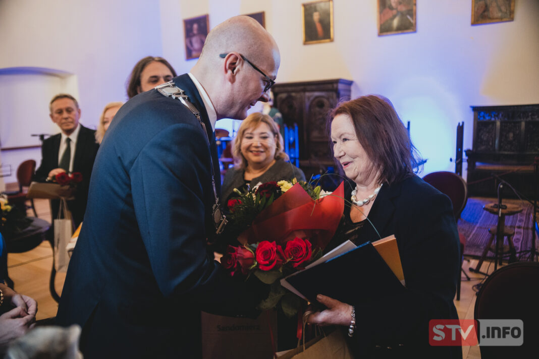 Elżbieta Żak Sandomierzanką Roku 2024. Piękna gala w królewskim zamku