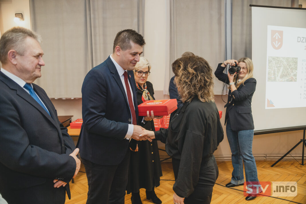 Bogoria podziękowała sołtysom. Były też upominki i życzenia