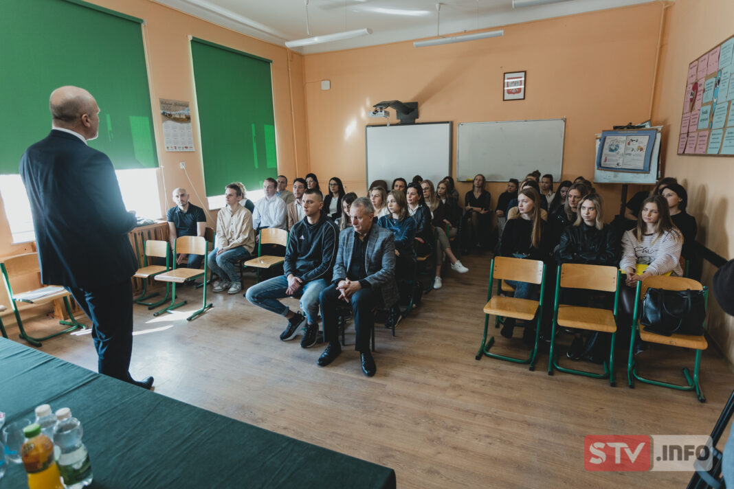 Warto studiować w WSHP w Sandomierzu. Uczelnia ma dobrą ofertę