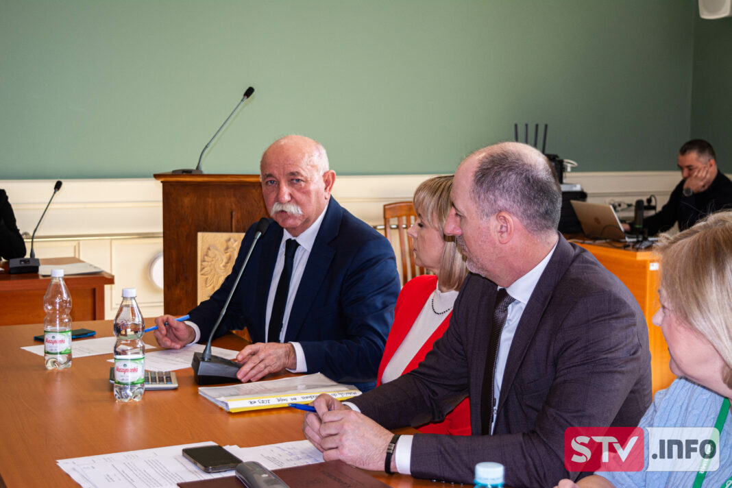 Napastnik przeprosił wójta Lipnika. W ten sposób wykonał postanowienie sądu