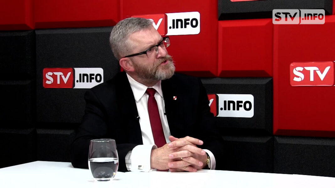 #infoTEMAT. Grzegorz Braun: Musimy mieć wolność decydowania o swoim życiu