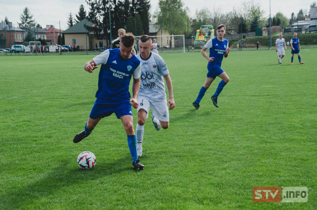 Opatów gromi. Kibice też dopisali