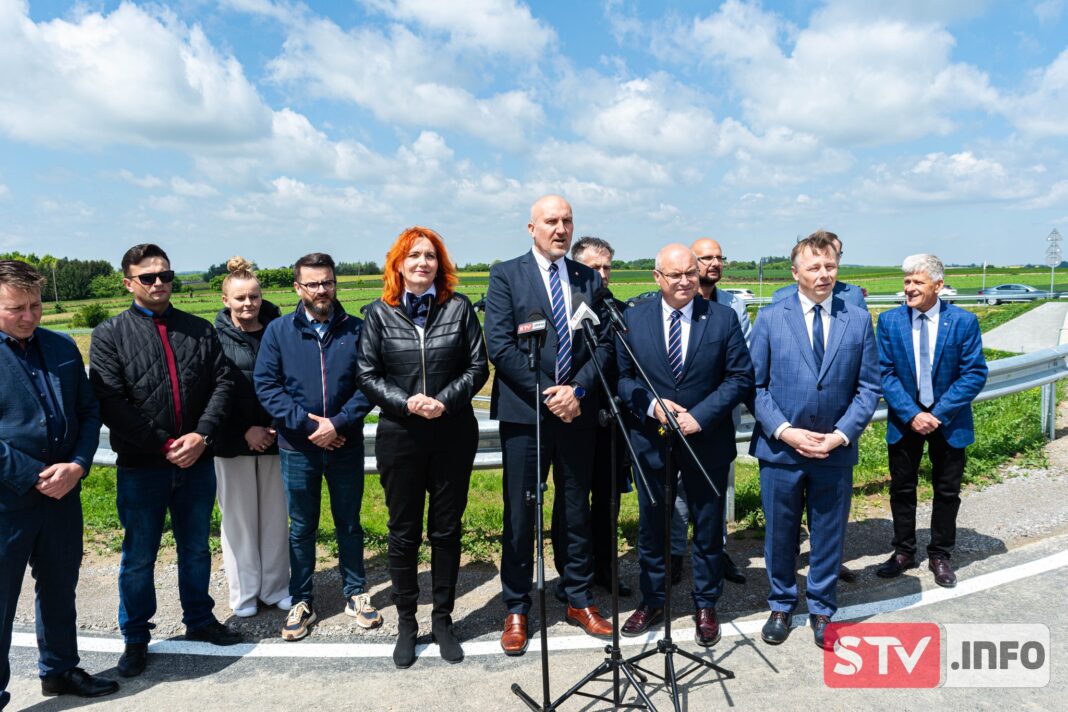 Łącznik gotowy. Konferencja marszałka, starosty i burmistrza