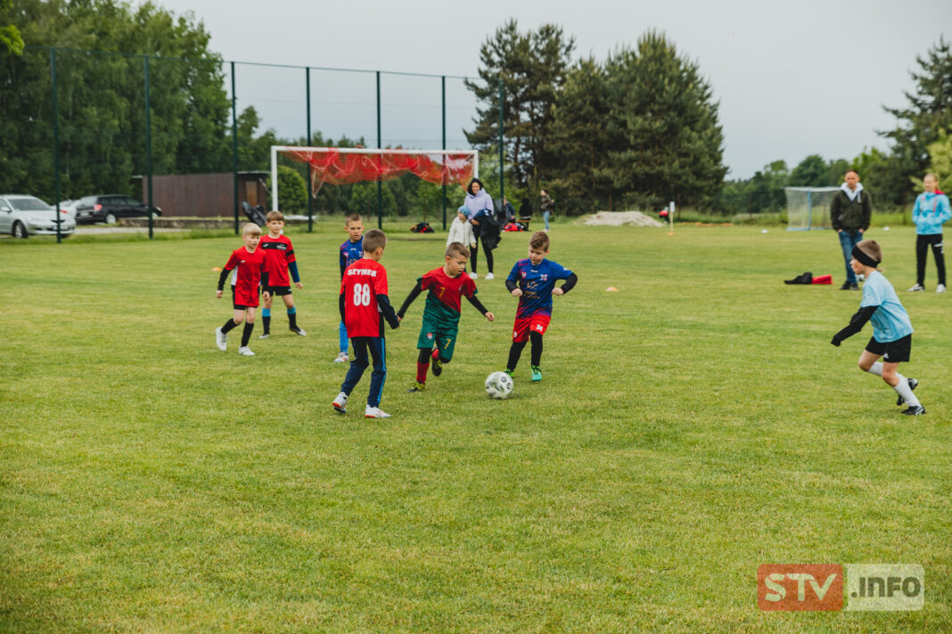 8 drużyn rywalizowało w Zbigniewicach. Udany turniej