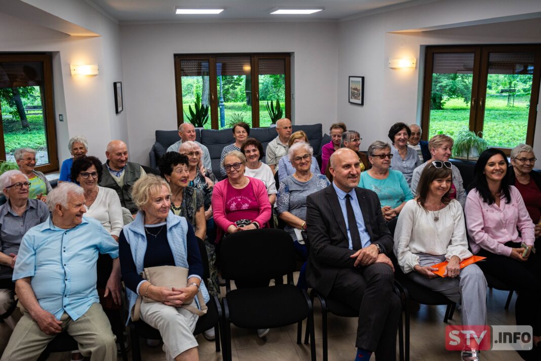 W Staszowie z seniorami o profilaktyce. Styl życia a choroby