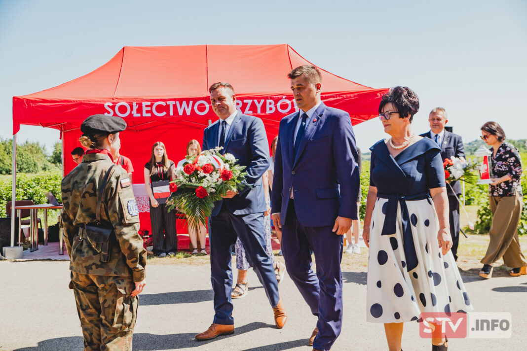 Patriotyczne uroczystości w Grzybowie-Wygwizdowie. Oddali hołd „Jędrusiom”