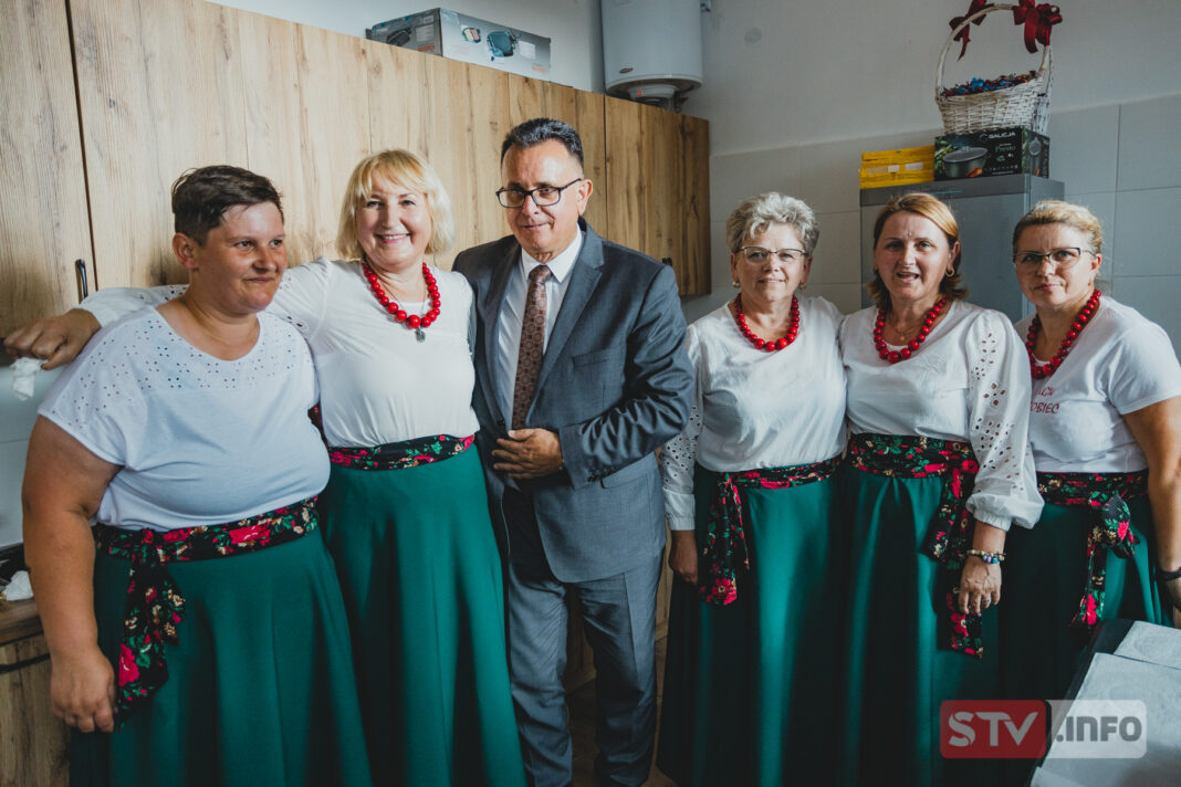 Dawna szkoła w Stobcu zyskała nowe życie. Mieszkańcy doczekali się świetlicy