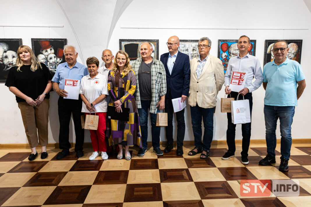 W Sandomierzu rusza akcja krwiodawstwa „SANDOMIERSCY KREWNI Z WYBORU”. Burmistrz Paweł Niedźwiedź zachęca do oddawania krwi