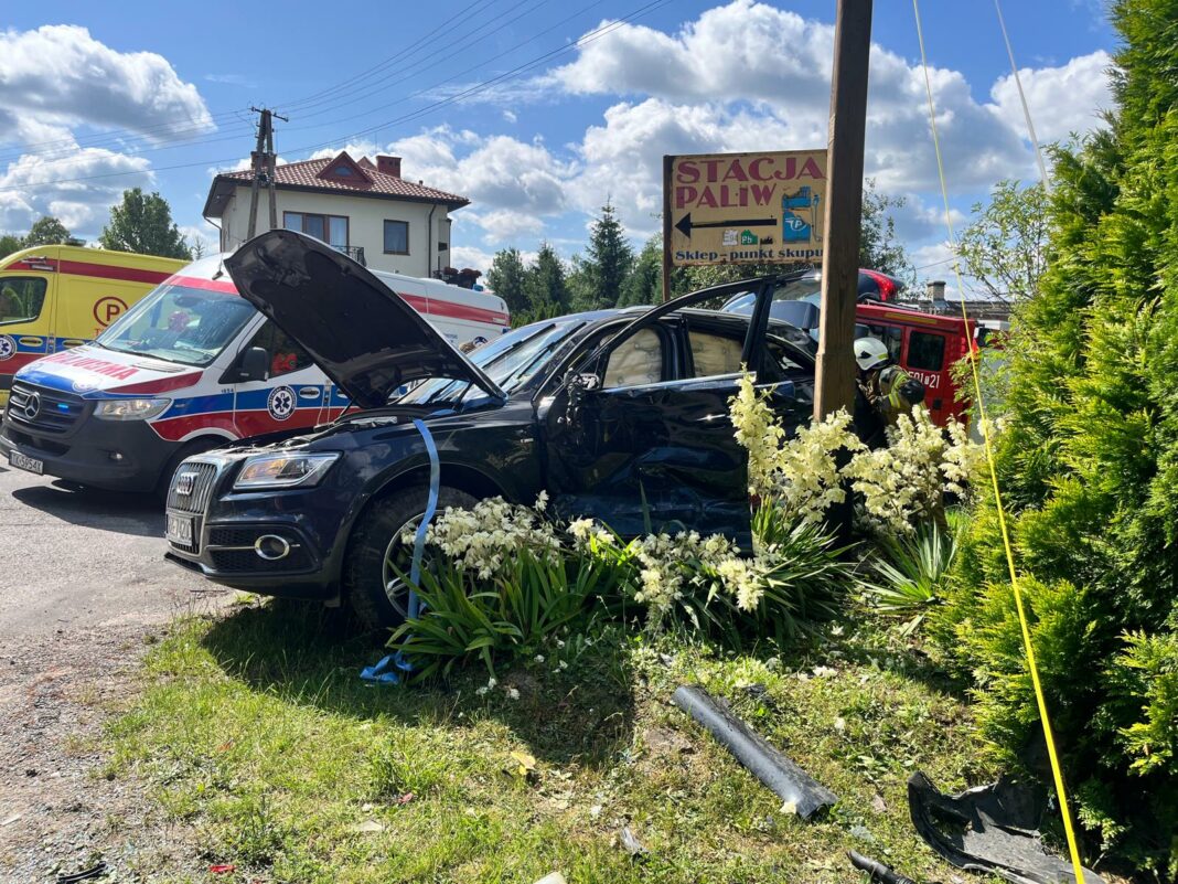 Zderzenie pojazdów w Wiązownicy Kolonii. Lądował śmigłowiec LPR