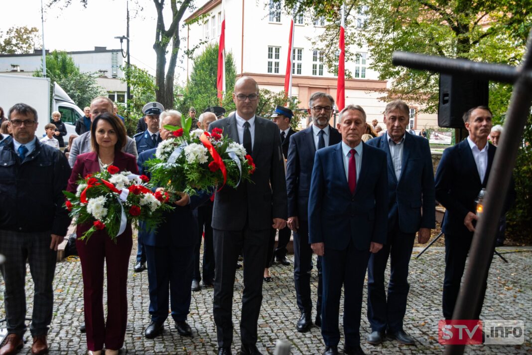 Sandomierz oddał hołd ofiarom radzieckiego komunizmu. Patriotyczna roczystość