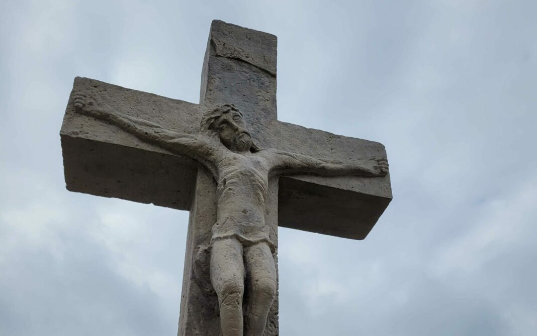 Już 14 raz będą kwestować na cmentarzu w Opatowie