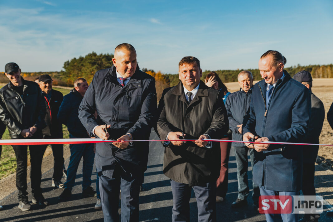 Przymiarki mają nową drogę. Kolejna inwestycja drogowa w gminie Tarłów zakończona