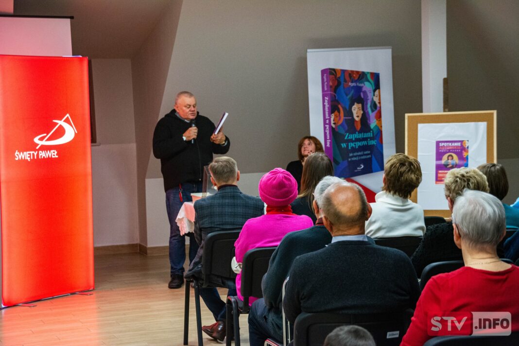 Agata Rusak o zaplątanych w pępowinie. Autorski wieczór w Domu Muzealnym w Opatowie