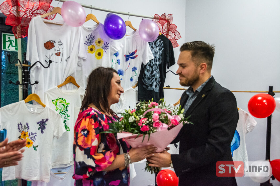 „Kreatywne, genialne, wspaniałe”. Artystyczny projekt w gminie Samborzec