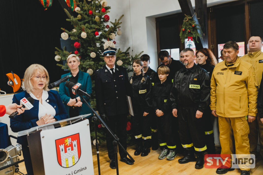 Nowy sprzęt dla OSP. Środki z programu ochrony ludności Zawichost inwestuje w straże