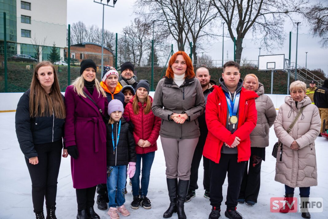 Lodowisko w Opatowie już czynne. Promenada zaprasza