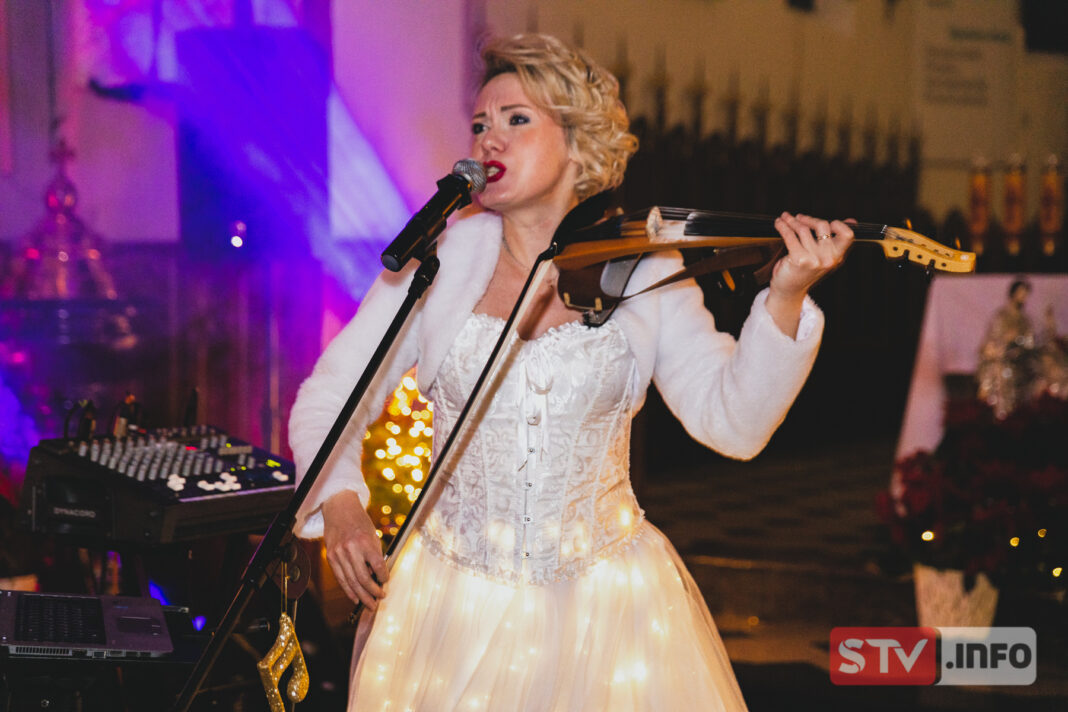 Wyjątkowy wieczór w Oleśnicy. Koncert kolęd w wykonaniu Zhanny Zharkovej