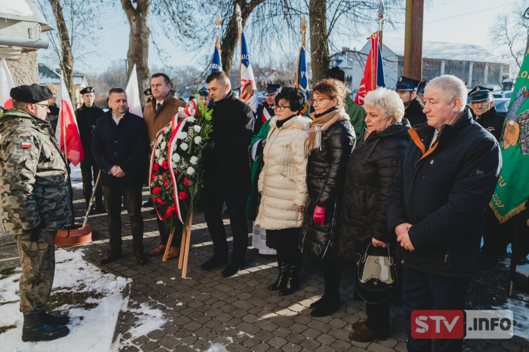W Szczeglicach oddano hołd powstańcom styczniowym. Była modlitwa, złożenie kwiatów i akademia