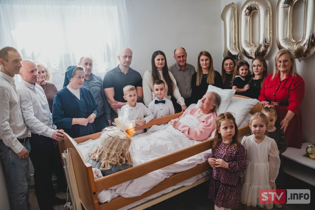 Pani Stanisława Marzec ma 100 lat. Piękny i wyjątkowy jubileusz