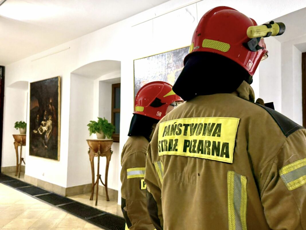 Alarm pożarowy w Zamku Królewskim w Sandomierzu. Zapalił się wentylator