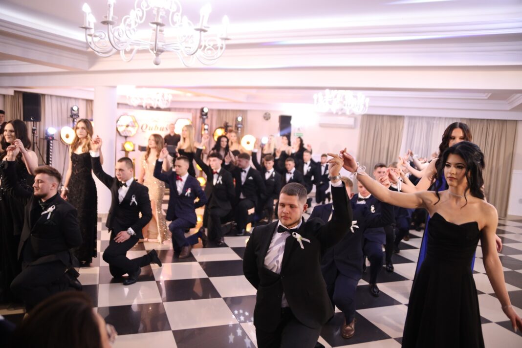 STUDNIÓWKA: Zespół Szkół Technicznych i Ogólnokształcących w Sandomierzu