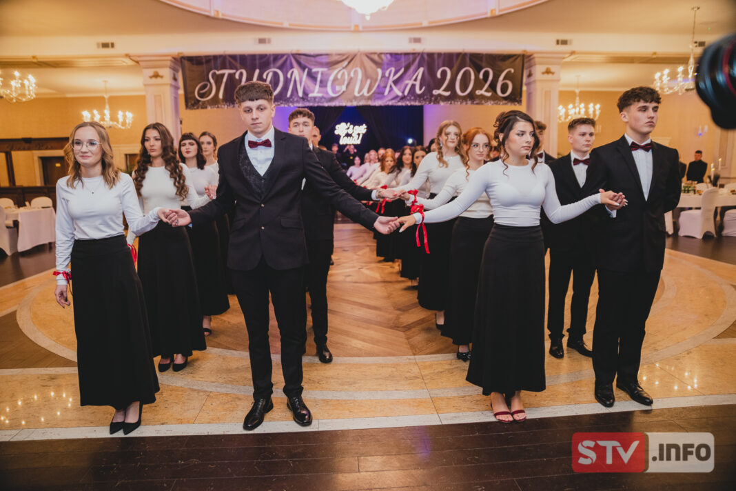 STUDNIÓWKA: Zespół Szkół Ekonomicznych w Staszowie