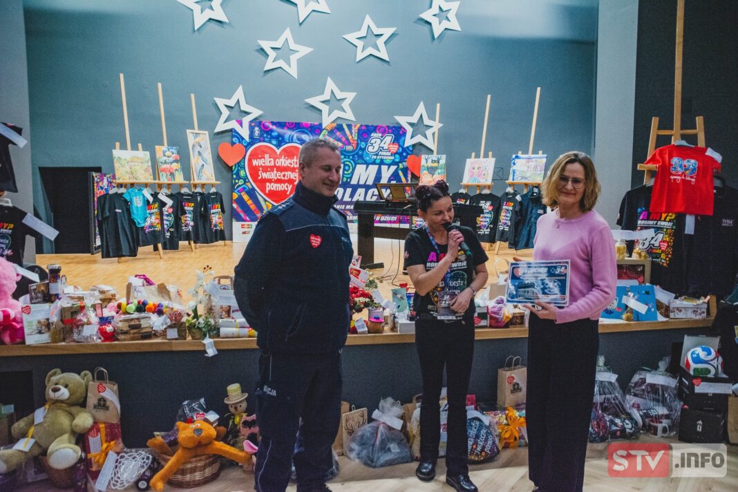 Wielkie finałowe granie WOŚP w Zawichoście. Licytacje i wspólne pomaganie